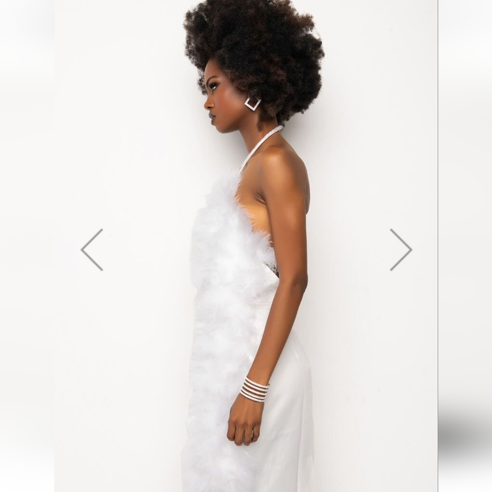 NWT Akira Sold Out , Gorgeous , Soft , Fluffy , White Clouds Feather Dress - Picture 15 of 16